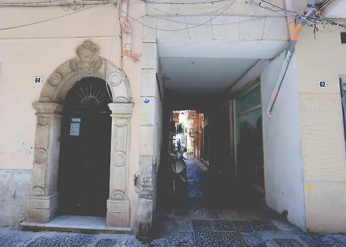 Il Viaggiatore Via Indipendenza
