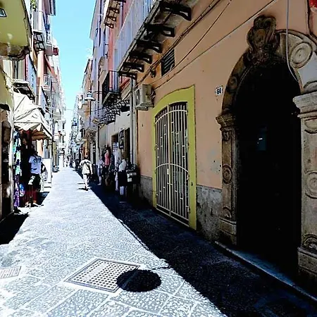 Il Viaggiatore Via Indipendenza Bed and breakfast Gaeta