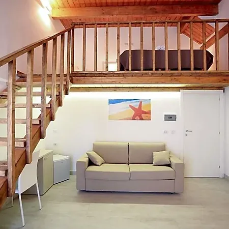 Bed and breakfast Il Viaggiatore Via Indipendenza Gaeta