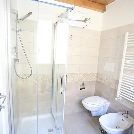 Il Viaggiatore Via Indipendenza Bed and breakfast Gaeta