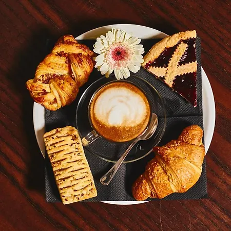 Il Viaggiatore Via Indipendenza Bed & Breakfast *